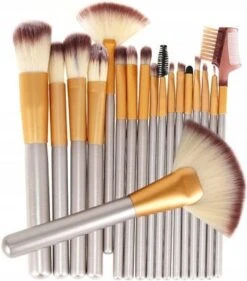Professionele 18-Delige Make-Up Kwastenset - Cosmetica Visagie Makeup Kwasten Set - Mascara/Oogschaduw/Concealer/Foundation/Blush/Eyeliner/Highlighter/Poederkwast Beauty Brush - Countourkwast Make Up Brushes Borstels Penselen - Met Luxe Opberg Etui -Cosmetica winkel 1056x1200 3
