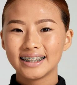 NYX Professional Makeup Tame & Frame Brow Pomade - Brunette TFBP03 - Wenkbrauwgel - 5 Gr 15 NYX Professional Makeup Tame & Frame Brow Pomade - Brunette TFBP03 - Wenkbrauwgel - 5 Gr -Cosmetica winkel 1080x1200 2