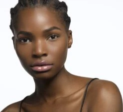 YVES SAINT LAURENT Rouge Volupté Shine Color Combining Lipstick - N°103 Parisian Rose -Cosmetica winkel 1200x1087 2