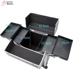 Kapper Koffer| Nagel | Visagist | Make-up | Cosmetica | Schminken | Trolley Stevig En Gemaakt Van Aluminium | 3 Delig | 8 Wielen | Bedekt Met Mooie Zilver Strips 8 Kapper Koffer| Nagel | Visagist | Make-up | Cosmetica | Schminken | Trolley Stevig En Gemaakt Van Aluminium | 3 Delig | 8 Wielen | Bedekt Met Mooie Zilver Strips -Cosmetica winkel 1200x1124