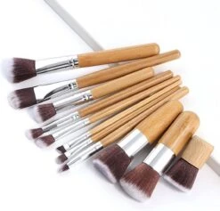 Evvie Make-up Kwasten Set, 11-delig – Bamboe – Basic Collection 13 Evvie Make-up Kwasten Set, 11-delig – Bamboe – Basic Collection -Cosmetica winkel 1200x1153 5