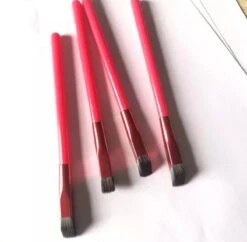 Kopari Wenkbrauwborstel - Wenkbrauw Borstel - Make-up - Vierkant - Borstel - TikTok - Wenkbrauw - Trend - Schuin -Cosmetica winkel 1200x1178 8