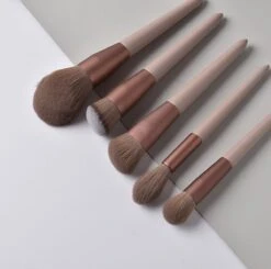 Make Up Kwasten Set | 13 Stuks | Inclusief Beschermingszakje | Vegan | Blending Beauty | Voor O.a. Foundation & Oogschaduw | Cadeau Voor Haar 7 Make Up Kwasten Set | 13 Stuks | Inclusief Beschermingszakje | Vegan | Blending Beauty | Voor O.a. Foundation & Oogschaduw | Cadeau Voor Haar -Cosmetica winkel 1200x1189 8
