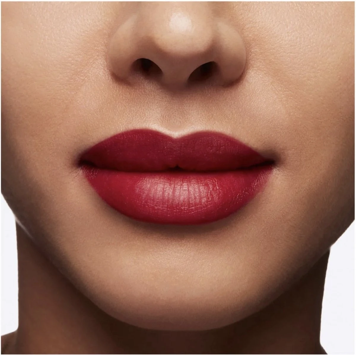 M·A·C Mistletoe Matte Powder Kiss Lipstick - Limited Edition Make-up Set 4 M·A·C Mistletoe Matte Powder Kiss Lipstick - Limited Edition Make-up Set - Afbeelding 4