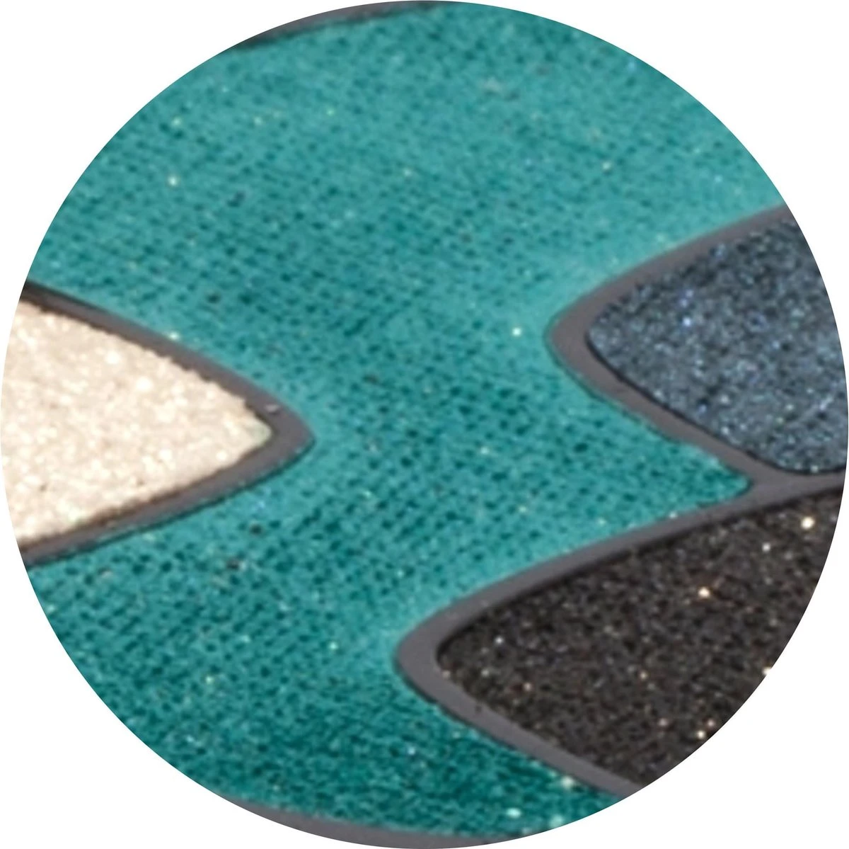 L'Oreal Paris Color Riche - Oogschaduw 4 L'Oreal Paris Color Riche - Oogschaduw - Afbeelding 4