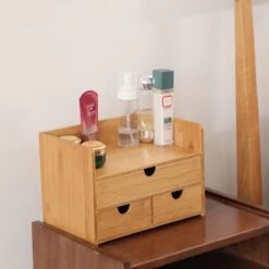 Merkloos Decopatent® Luxe Make-up Organizer Met 3 Lades - Cosmetica Organizer Make Up Met Schuiflade Bamboe Hout - Cosmeticahouder - Toren -Cosmetica winkel 1200x1200 1081