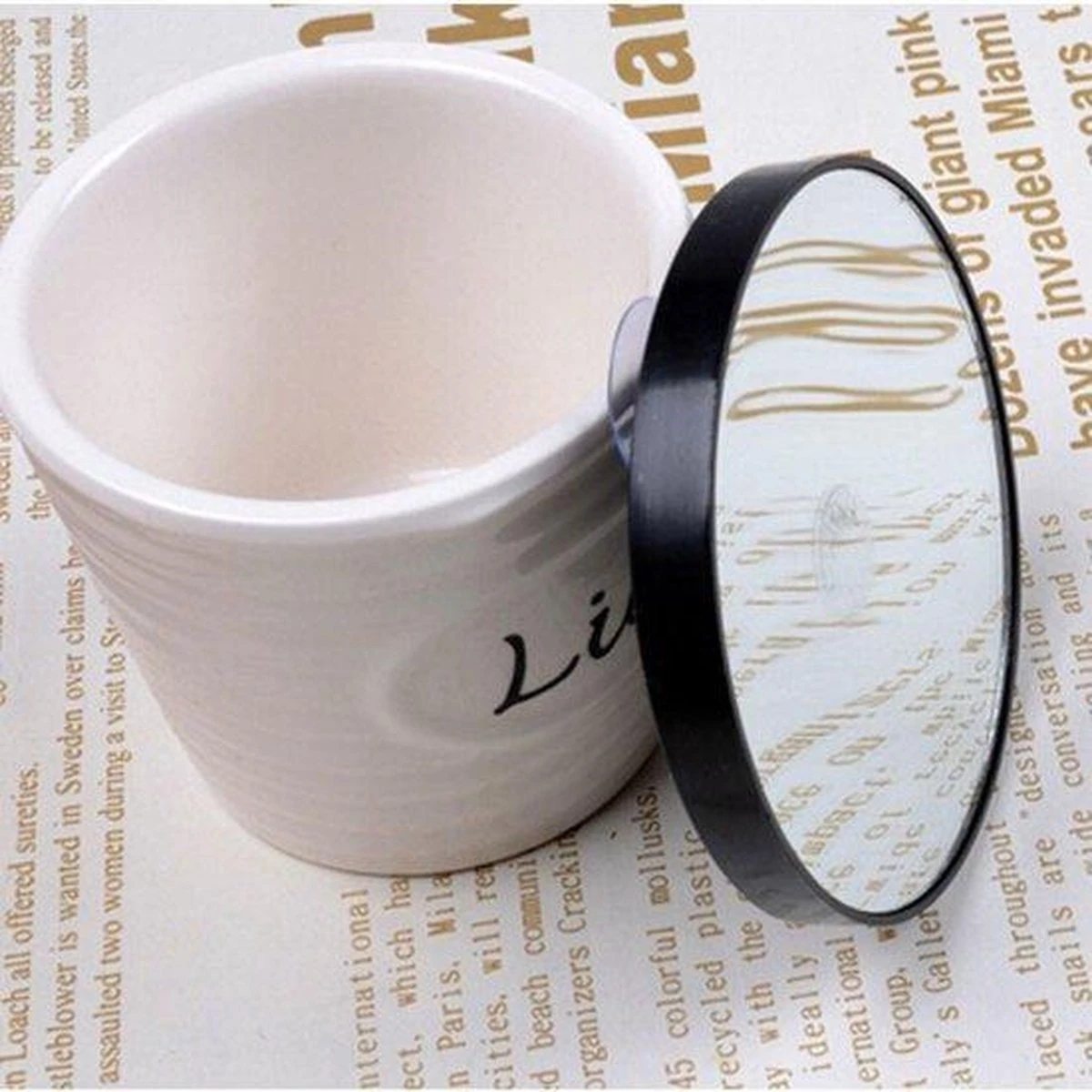 Handige Vergrotende Spiegel (Vergroot 10X ) - Make-Upspiegel - Foundation - Opmaken - Epileren 7 Handige Vergrotende Spiegel (Vergroot 10X ) - Make-Upspiegel - Foundation - Opmaken - Epileren - Afbeelding 7