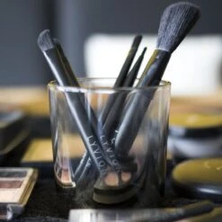 LYVION Professionele Make Up Kwasten Set - 7 Delig / Make Up / Make Up Koffer / Make Up Set / Make Up Kwasten / Make Up Kwasten Set 15 LYVION Professionele Make Up Kwasten Set - 7 Delig / Make Up / Make Up Koffer / Make Up Set / Make Up Kwasten / Make Up Kwasten Set -Cosmetica winkel 1200x1200 1535