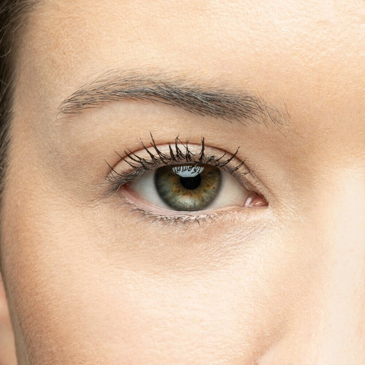 Rimmel London Brow Pro Micro Pen - 004 Dark Brown 2 Rimmel London Brow Pro Micro Pen - 004 Dark Brown - Afbeelding 2