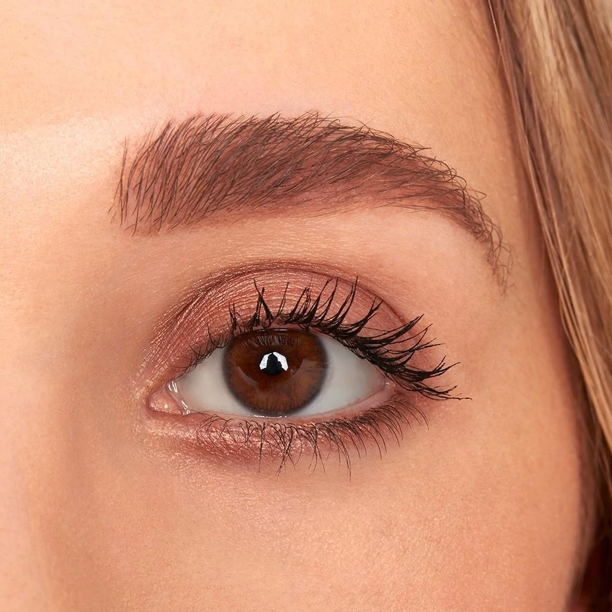 NYX Professional Makeup Fill & Fluff Eyebrow Pomade Pencil - FFEP02 Taupe - Wenkbrauw Potlood - 0,2 Gr 4 NYX Professional Makeup Fill & Fluff Eyebrow Pomade Pencil - FFEP02 Taupe - Wenkbrauw Potlood - 0,2 Gr - Afbeelding 4