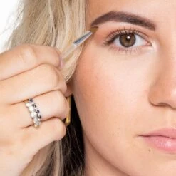 Herome Eye Care Wenkbrauw Poeder Zwart - Compact Brow Powder Nearly Black - Waterproof Verrijkt Met Panthenol - Volumineuze Wenkbrauwen In Een Handomdraai -Cosmetica winkel 1200x1200 1863