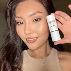 Merkloos Premium Wenkbrauw Stempel - Wenkbrauw Sjabloon - Wenkbrauwstempel - Brow Stamp - 10 Sjablonen - Borsteltje - Herbruikbaar - Waterdicht - Cadeau Voor Haar - Mediumbruin -Cosmetica winkel 1200x1200 1895