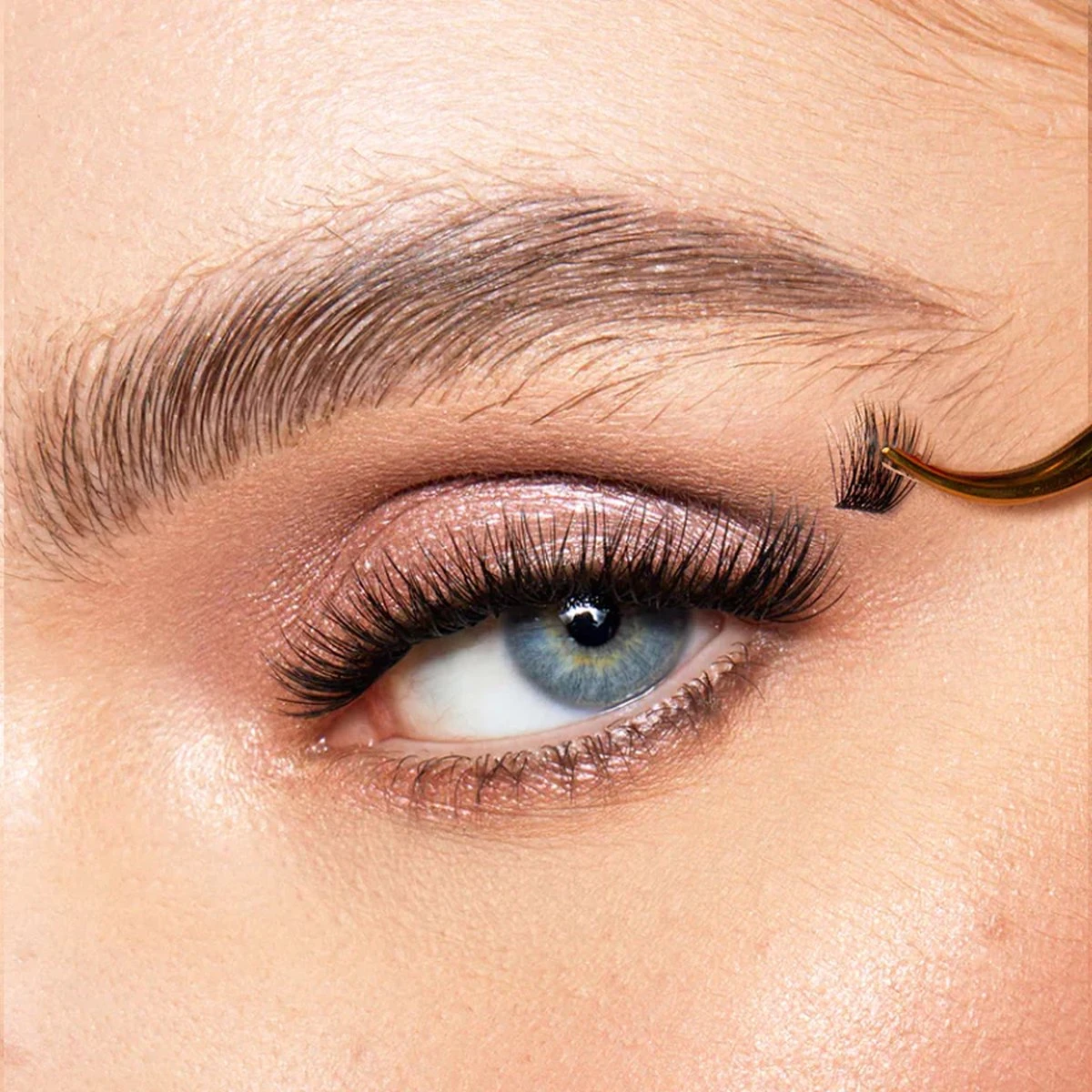 Helioux® - Quicklashes Nepwimpers - DIY Wimpersextensions Voor Thuis - 10mm - Blijven 5+ Dagen Zitten - Complete Set Incl. Wimpers, Lijm, Remover, Pincet - Herbruikbaar - Falscara 1 Helioux® - Quicklashes Nepwimpers - DIY Wimpersextensions Voor Thuis - 10mm - Blijven 5+ Dagen Zitten - Complete Set Incl. Wimpers, Lijm, Remover, Pincet - Herbruikbaar - Falscara