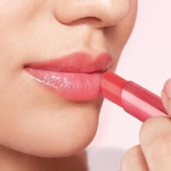 Golden Rose Glow Kiss Tinted Lip Balm PEACH SHAKE NO: 04 Met Hyaluronzuur, Vitamine E En SPF15 -Cosmetica winkel 1200x1200 648