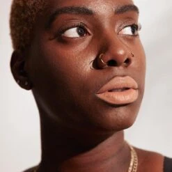 NYX Professional Makeup Soft Matte Lip Cream - London SMLC04 - Liquid Lippenstift - 8 Ml -Cosmetica winkel 1200x1200 832