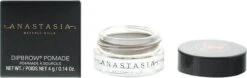 Anastasia Beverly Hills Dipbrow Pomade - Dark Brown -Cosmetica winkel 1200x378 1