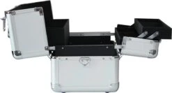 Veronica NAIL-PRODUCTS - Aluminium Koffer - Zilver - 3 Vaks - Draagriem En Afsluitbaar - Beautycase Voor Nagel, Pedicure, Manicure, Visagie, Make-up, Kapper Spullen. -Cosmetica winkel 1200x647 1