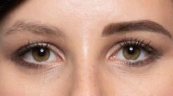 Eyebrow Magic Wenkbrauwpen - Donker Bruin -Cosmetica winkel 1200x666