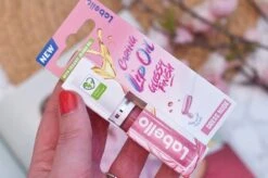 Labello Caring Lip Oil Dress Nude - 5.5 Ml -Cosmetica winkel 1200x799 4