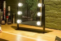 United Entertainment - Hollywood Spiegel Met 12 LEDs - 36x47,5 Cm - Zwart -Cosmetica winkel 1200x799 6