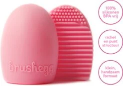 Make Up Kwasten Reiniger - Egg Roze - BrushEgg - Kwastenreiniger 6 Make Up Kwasten Reiniger - Egg Roze - BrushEgg - Kwastenreiniger -Cosmetica winkel 1200x842 1