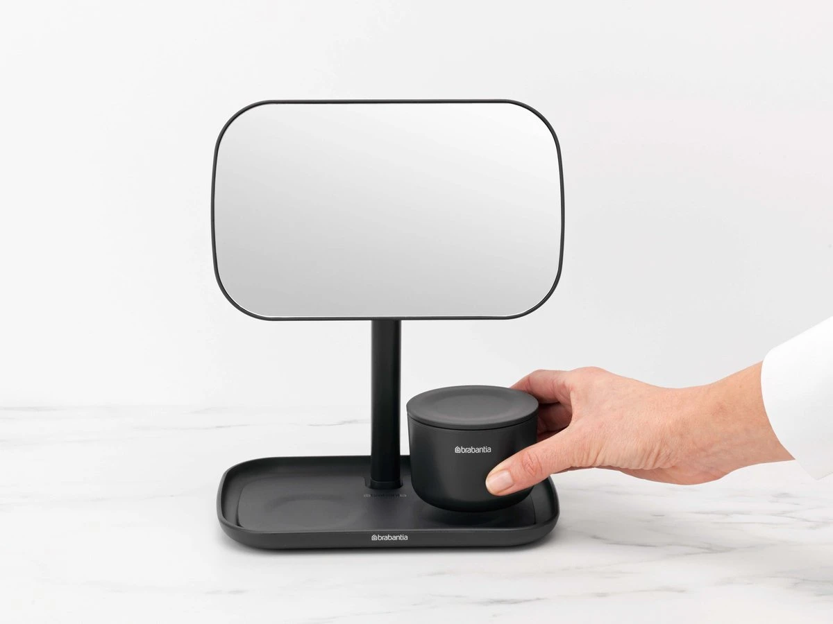 Brabantia ReNew Make-up Spiegel - Met Accessoireschaal - Dark Grey 7 Brabantia ReNew Make-up Spiegel - Met Accessoireschaal - Dark Grey - Afbeelding 7