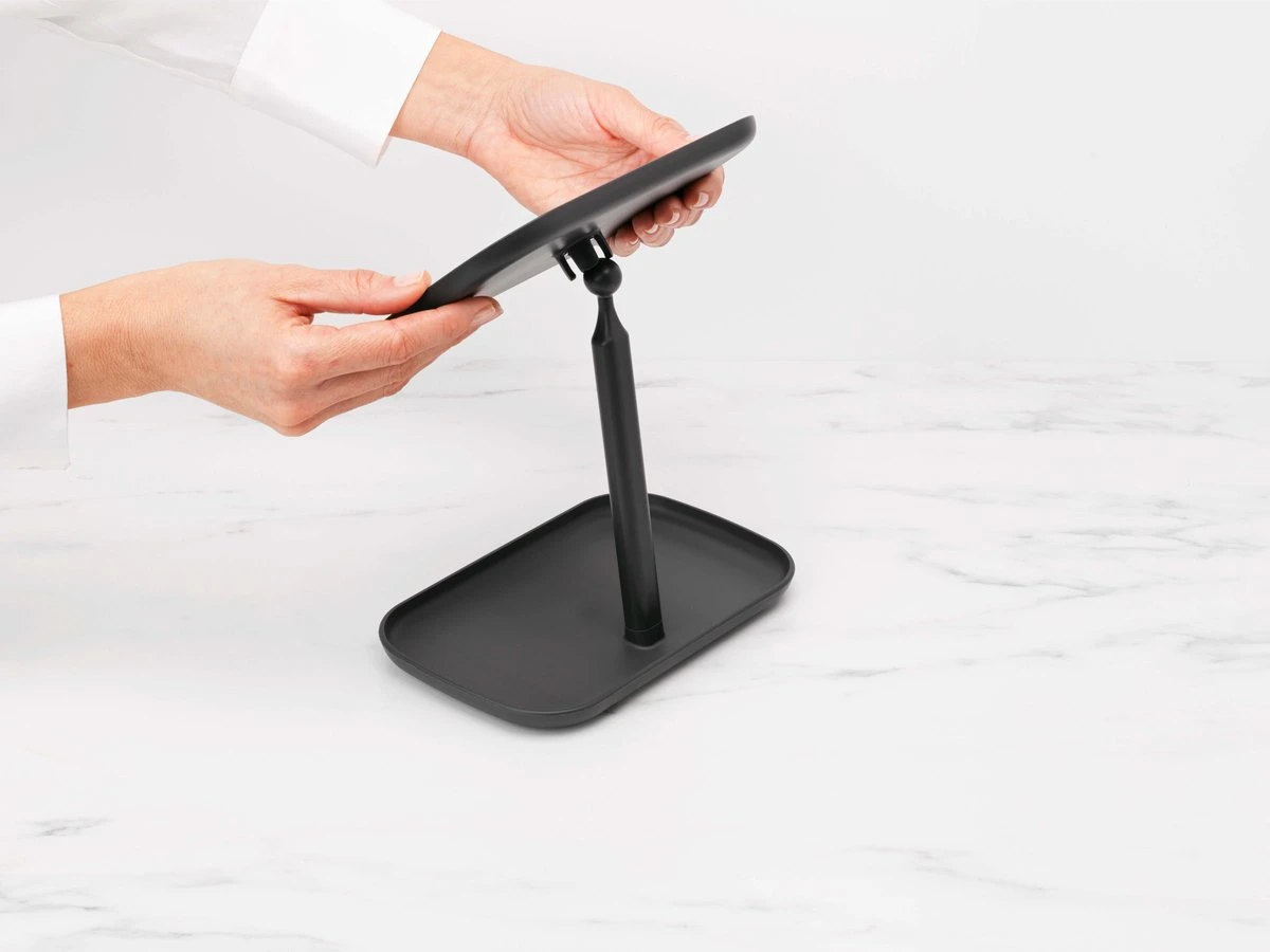 Brabantia ReNew Make-up Spiegel - Met Accessoireschaal - Dark Grey 11 Brabantia ReNew Make-up Spiegel - Met Accessoireschaal - Dark Grey - Afbeelding 11