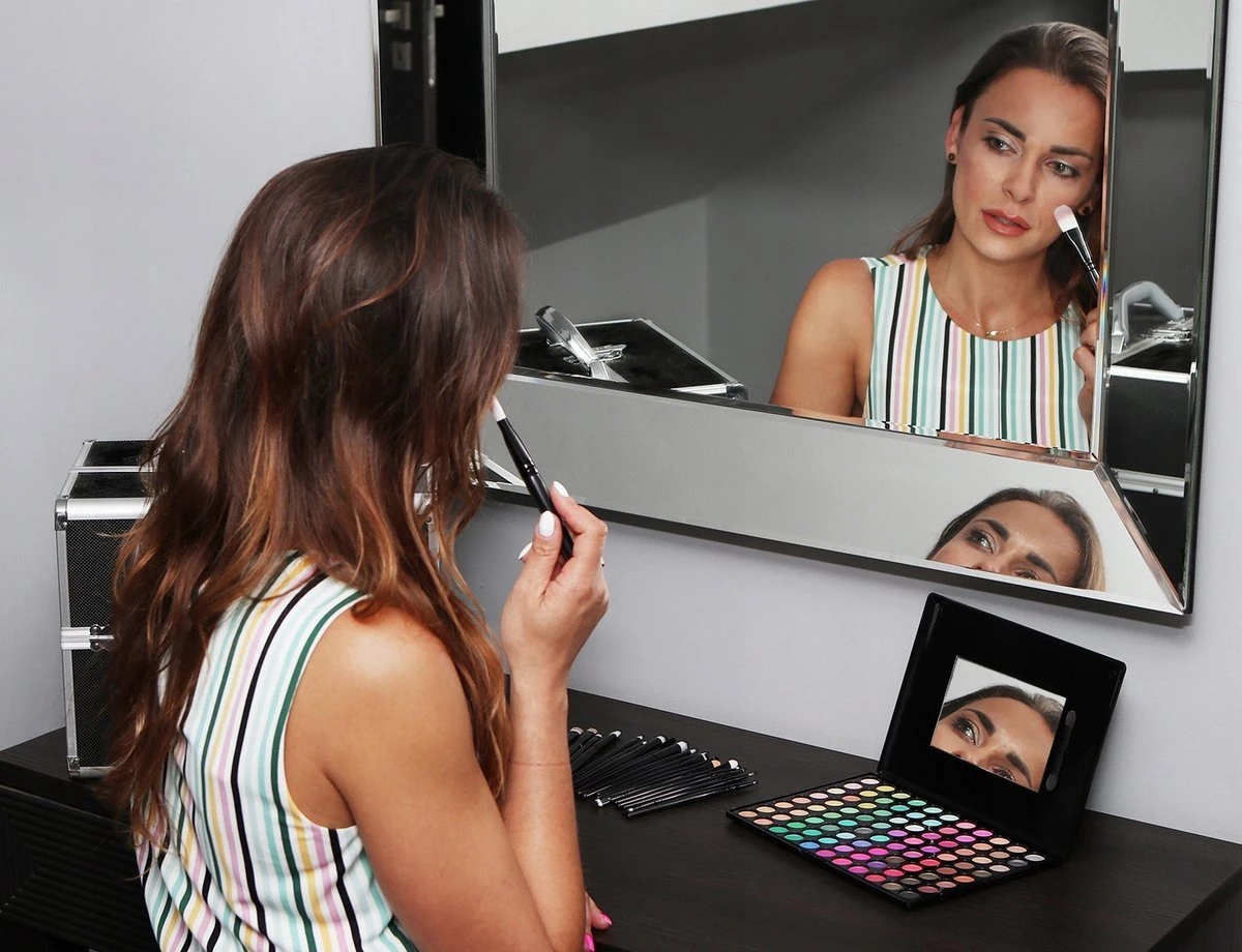 Professionele 24-Delige Make-Up Kwastenset - Cosmetica Visagie Makeup Kwasten Set - Mascara/Oogschaduw/Concealer/Foundation/Blush/Eyeliner/Highlighter/Poederkwast Beauty Brush - Contourkwast Make Up Brushes Borstels Penselen - Met Luxe Opberg Etui 5 Professionele 24-Delige Make-Up Kwastenset - Cosmetica Visagie Makeup Kwasten Set - Mascara/Oogschaduw/Concealer/Foundation/Blush/Eyeliner/Highlighter/Poederkwast Beauty Brush - Contourkwast Make Up Brushes Borstels Penselen - Met Luxe Opberg Etui - Afbeelding 5