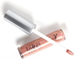 Blèzi® Lip Fix 03 Pure Nude - Lipstick - Lippenstift Langhoudend - Nude Licht Roze -Cosmetica winkel 1200x968 2