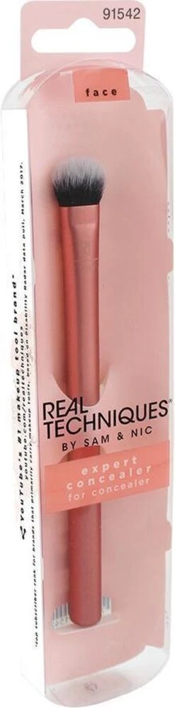 Real Techniques Expert Concealer Brush - Concealer Kwast -Cosmetica winkel 298x1200 1