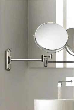 Vitra Make Up Spiegel - 2X Vergroting - Wandspiegel Rond - Scheerspiegel Wandmodel - Badkamer - Roestvrij - Chroom - Draadloos 6 Vitra Make Up Spiegel - 2X Vergroting - Wandspiegel Rond - Scheerspiegel Wandmodel - Badkamer - Roestvrij - Chroom - Draadloos -Cosmetica winkel 815x1200 2