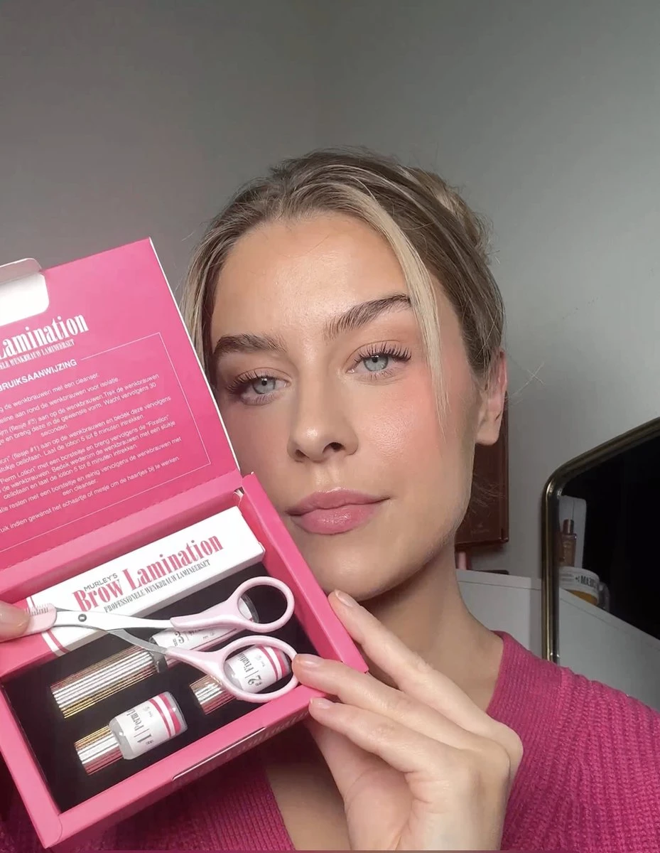 MURLEY'S Brow Lamination Kit - Brow Lift - Starterkit - Wenkbrauwlifting Set - Langdurig Perfecte Wenkbrauwen 2 MURLEY'S Brow Lamination Kit - Brow Lift - Starterkit - Wenkbrauwlifting Set - Langdurig Perfecte Wenkbrauwen - Afbeelding 2