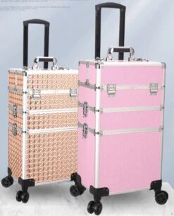 Kapper Koffer Gouden Kleur | Nagel | Visagist | Make-up | Cosmetica | Schminken | Trolley Stevig En Gemaakt Van Aluminium | 3 Delig | 8 Wielen | Bedekt Met Mooie Diamantjes -Cosmetica winkel 967x1200