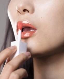 L’Oréal Paris Spa Lip Olie - 01 Jelly Peach 7 L’Oréal Paris Spa Lip Olie - 01 Jelly Peach -Cosmetica winkel 975x1200 2